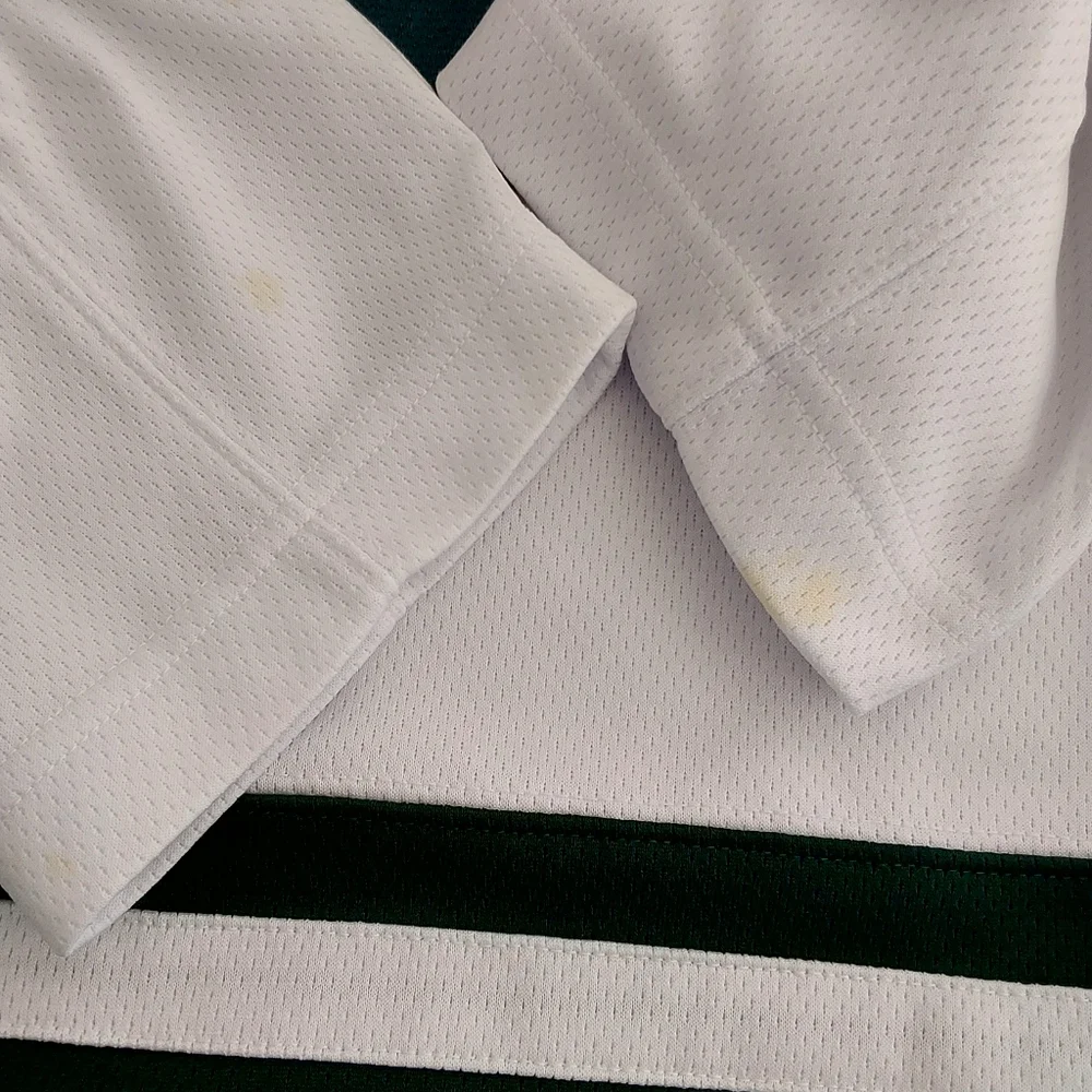 Fantastic SUTER Minnesota 20 Ryan  Jersey, - Picture 12 of 14